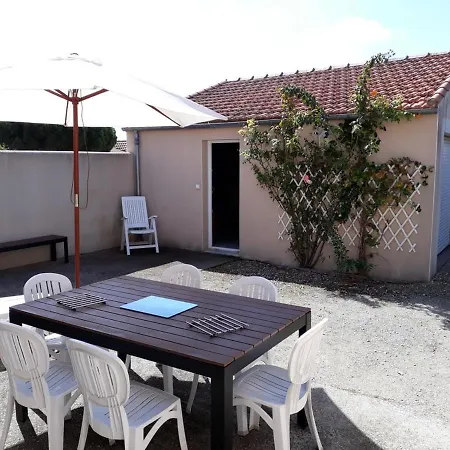 Holiday Home Rue Bir Hakeim Foch * シャトライヨン・プラージュ