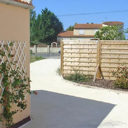 Holiday Home Rue Bir Hakeim Foch 別荘 *